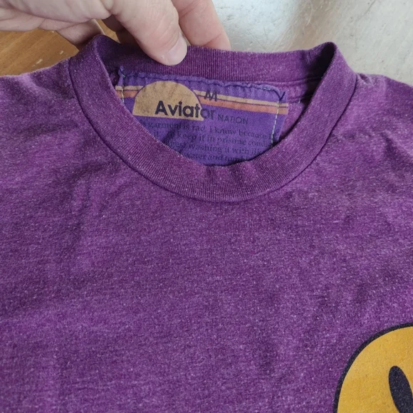 Aviator Nation Women’s T-Shirt Smiley Never Stop Chasing Rainbows Size Medium G - Picture 7 of 9